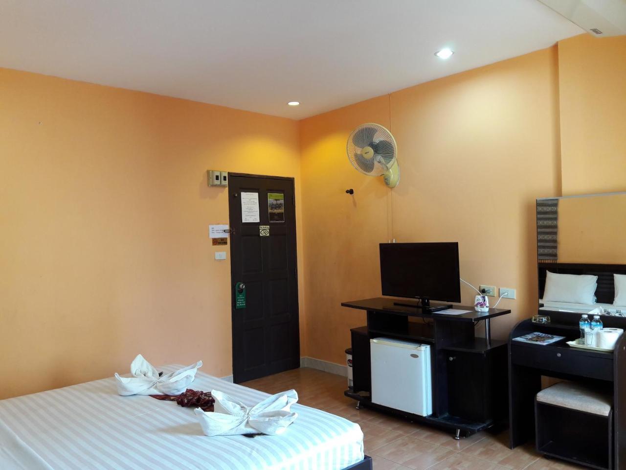 Green Mango Guesthouse Patong Eksteriør bilde