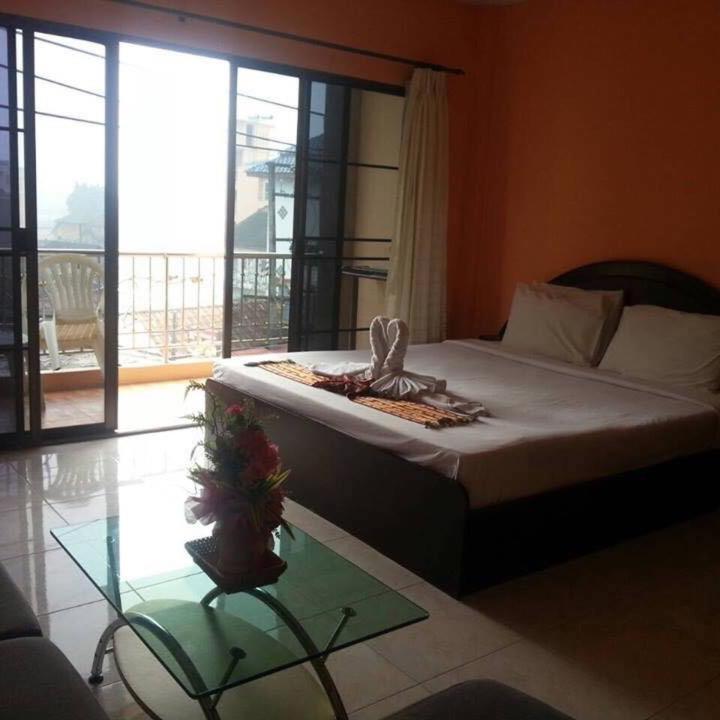 Green Mango Guesthouse Patong Eksteriør bilde